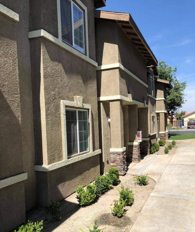 Townhouse for rent at 600 Hosking Ave #7-C, Bakersfield, CA 93307