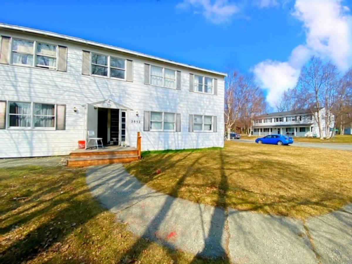 2852 Telequana Dr, Anchorage, AK 99517
