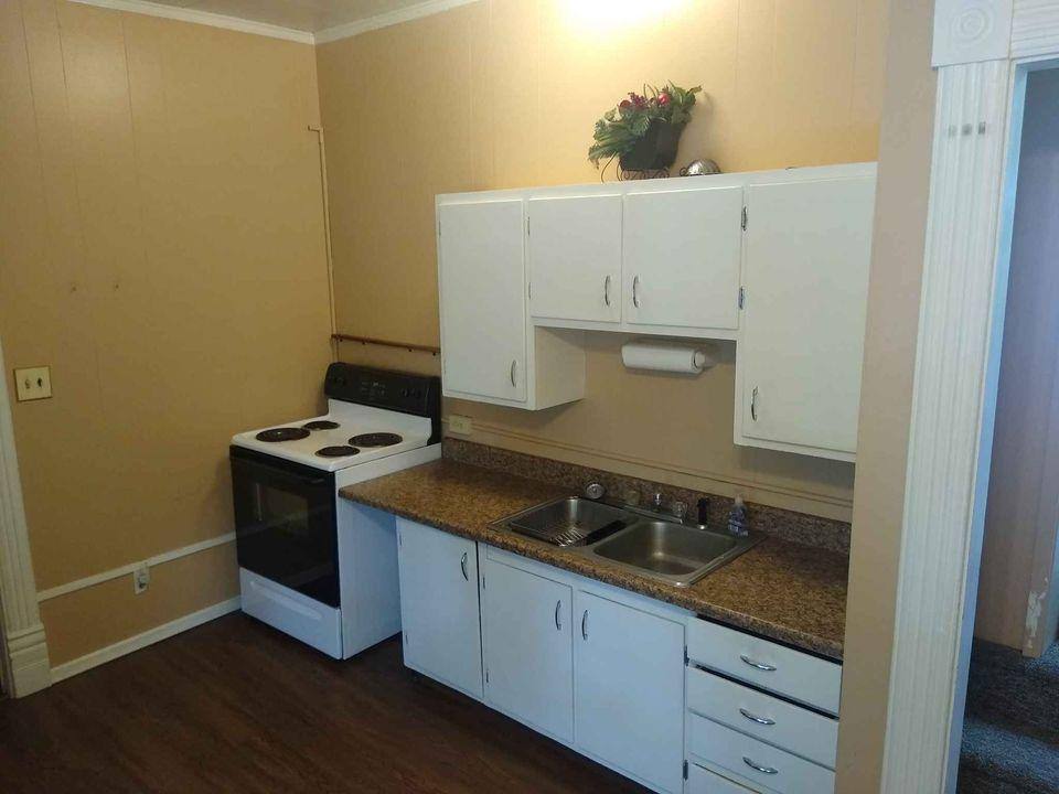 Apartment for rent at 100 Franklin Ave #2, Brookville, PA 15825