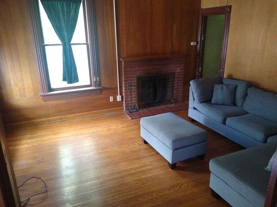 Apartment for rent at 100 Franklin Ave #2, Brookville, PA 15825