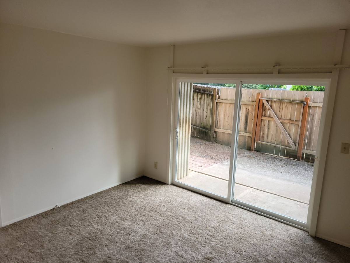 Apartment for rent at 355 Harney St S, Salem, OR 97302