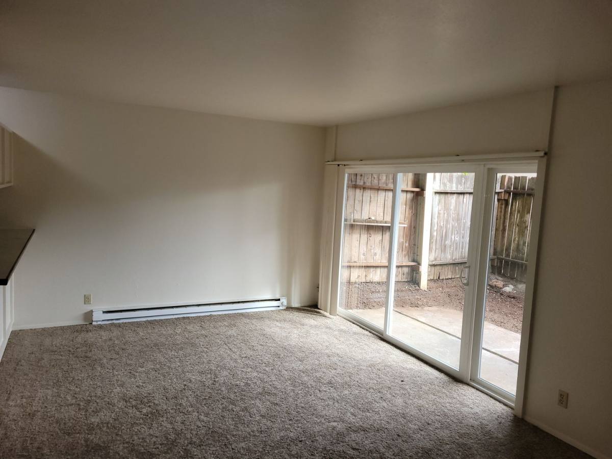 Apartment for rent at 355 Harney St S, Salem, OR 97302