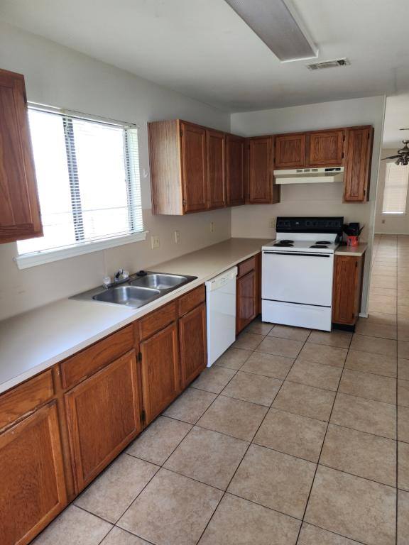 House for rent at 515 Luther Dr, Georgetown, TX 78628