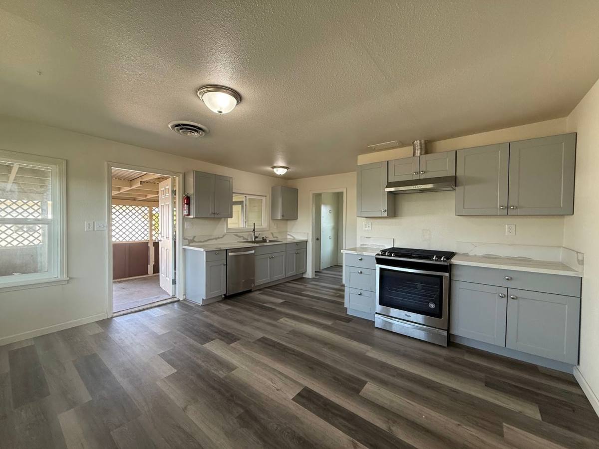 House for rent at 8897 Jacobs Ave, Orange Cove, CA 93646