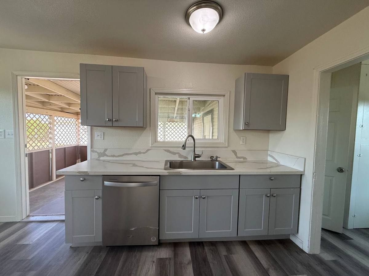 House for rent at 8897 Jacobs Ave, Orange Cove, CA 93646