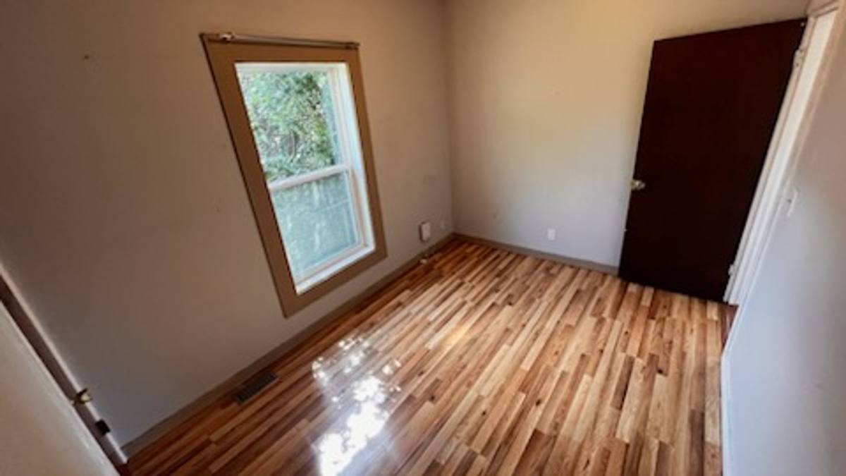 Apartment for rent at 2521-2523 E Sharp Ave, Spokane, WA 99202