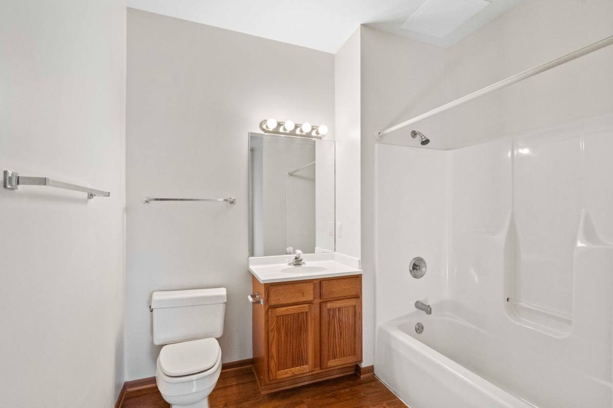 Apartment for rent at 810 Hazel Ridge Rd, Elkhorn, WI 53121