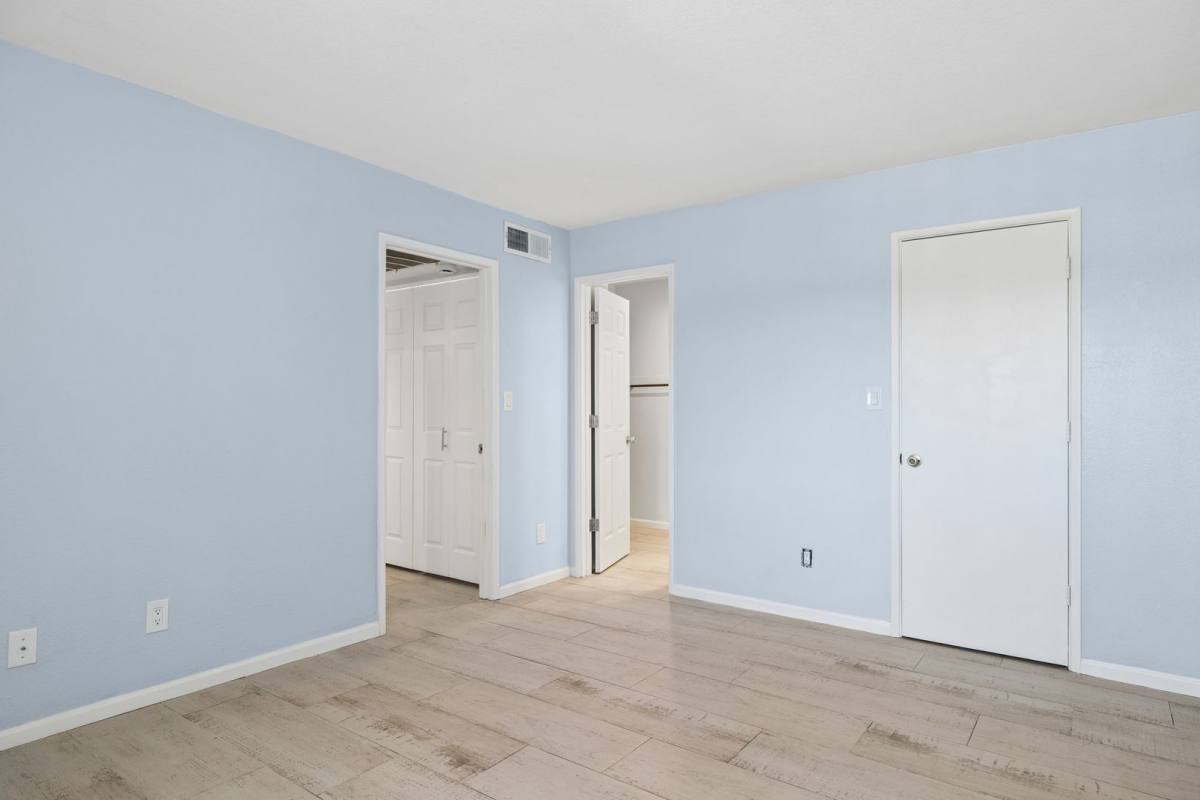Apartment for rent at 6480 N 82nd St, Scottsdale, AZ 85250
