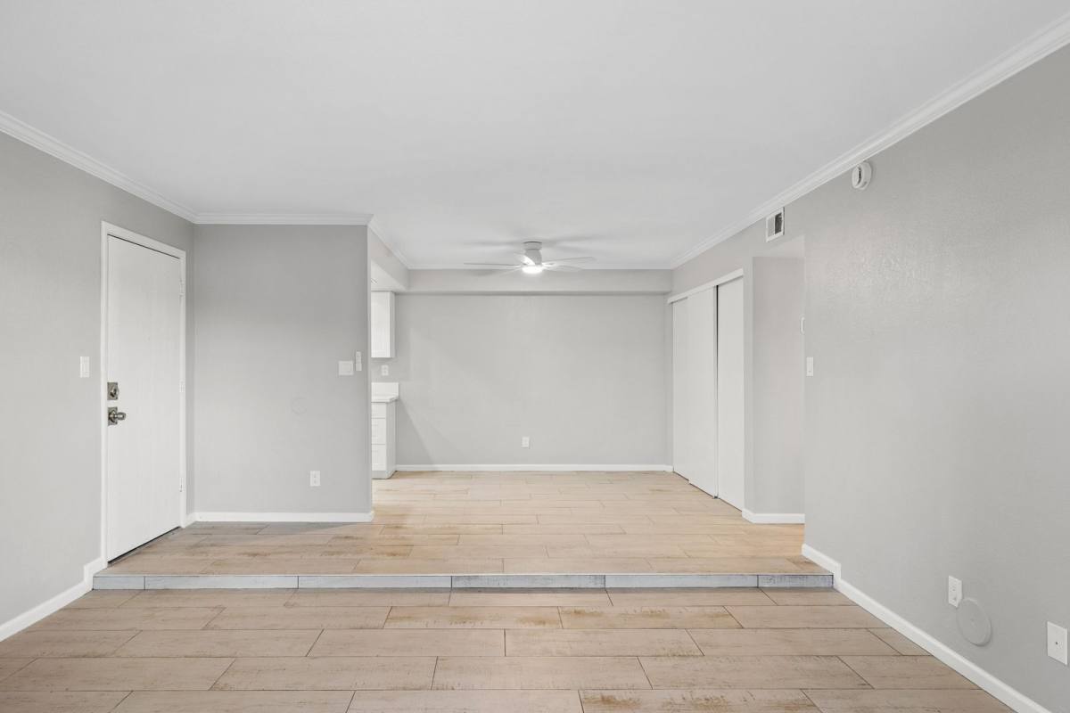 Apartment for rent at 6480 N 82nd St, Scottsdale, AZ 85250