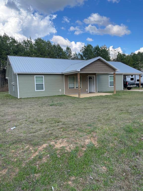 House for rent at 130 Silver Run Rd, Munford, AL 36268