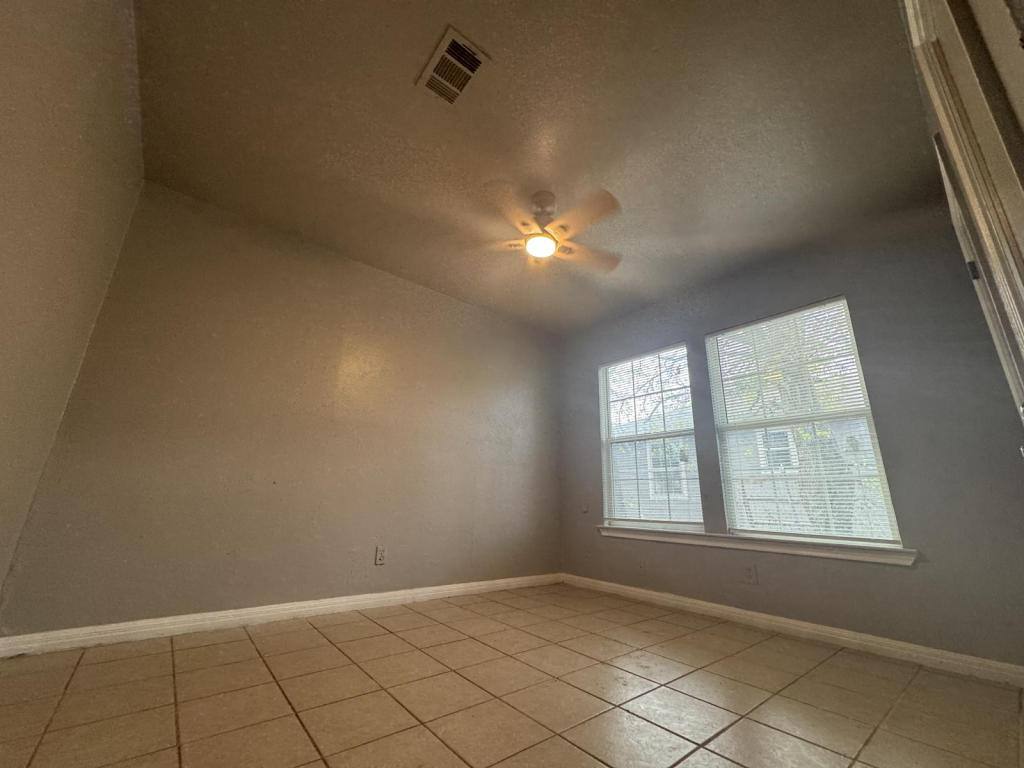 House for rent at 724 Carrie Ave, Killeen, TX 76541