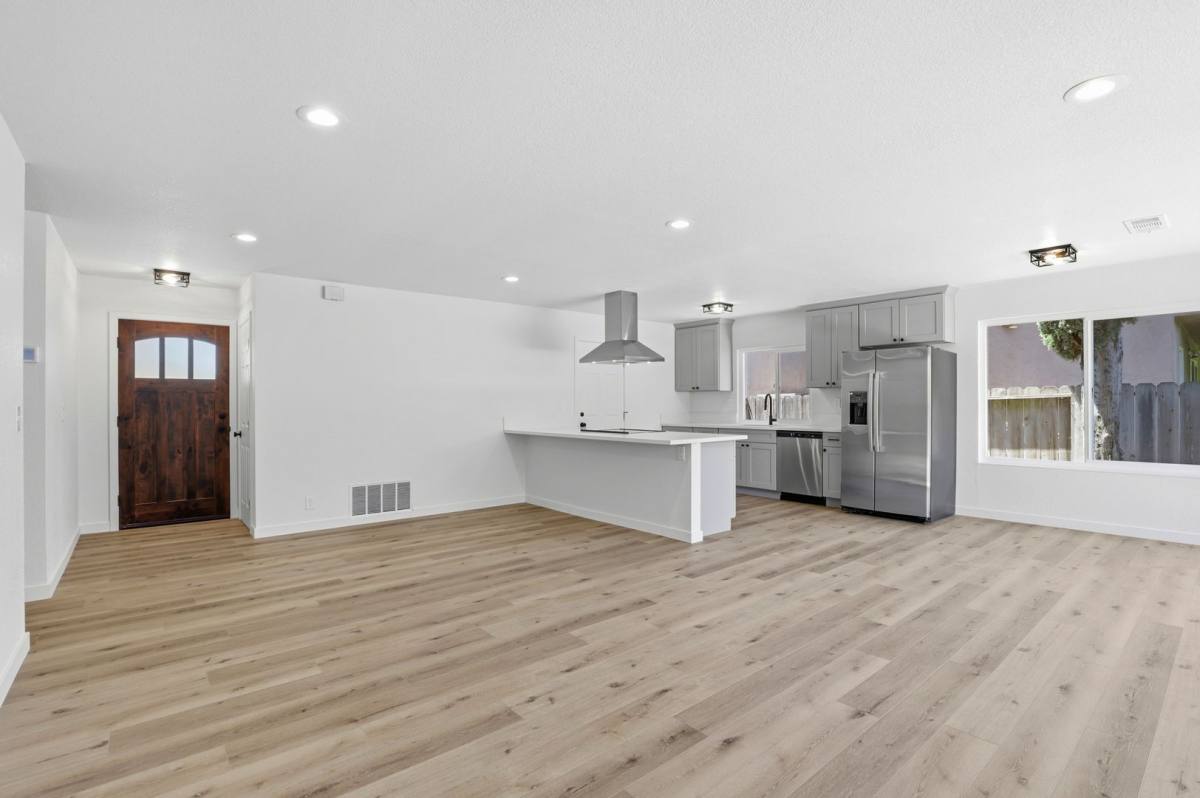 House for rent at 635 Glenview Court, Gilroy, CA 95020