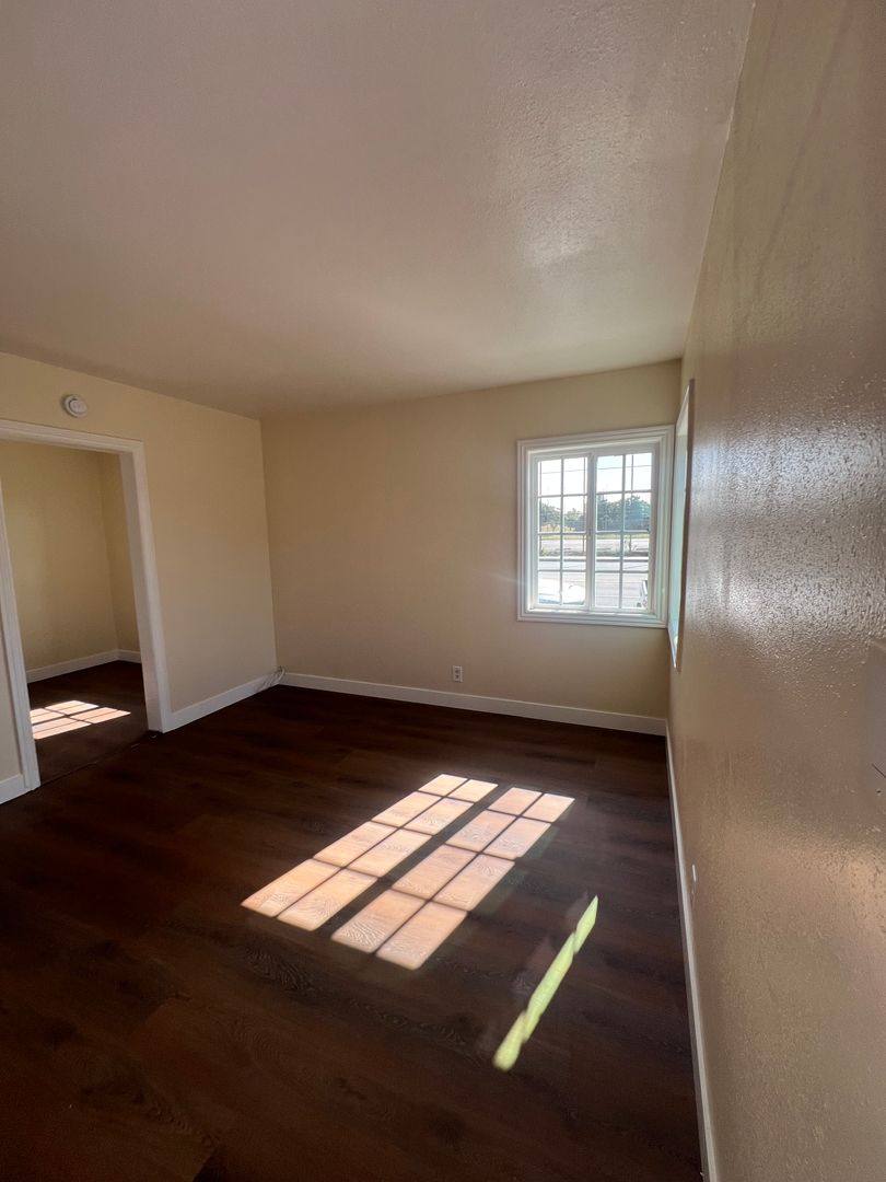 Apartment for rent at 16217 Prairie Ave, Lawndale, CA 90260