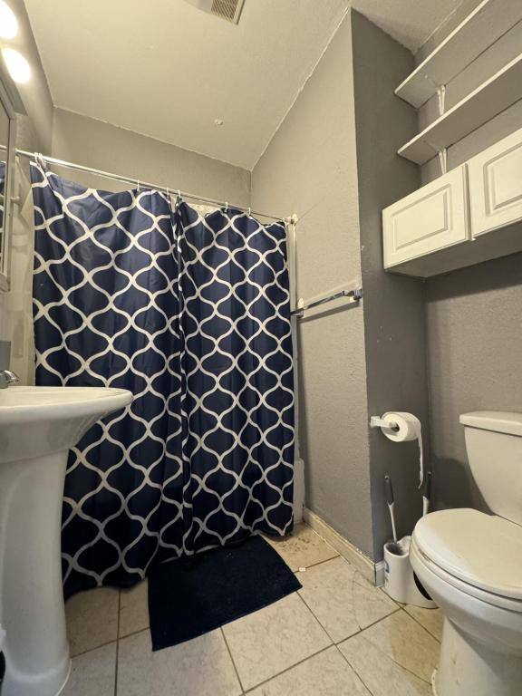 House for rent at 906 N Penelope St, Belton, TX 76513