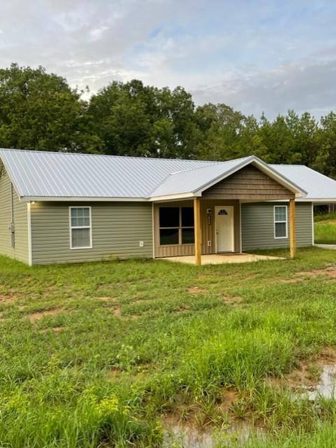 House for rent at 188 Silver Run Rd, Munford, AL 36268