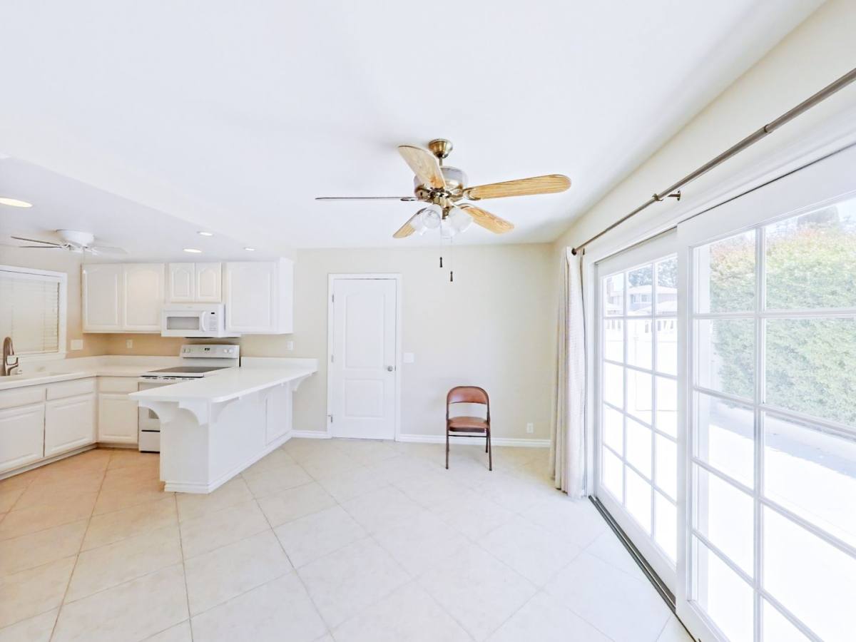 House for rent at 25152 Northrup Dr, Laguna Hills, CA 92653