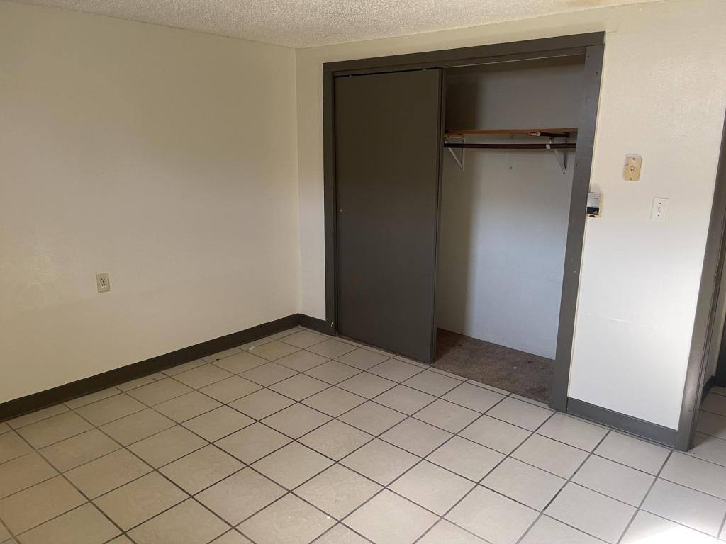 Apartment for rent at 121 E Rodney Dr, Cape Girardeau, MO 63701