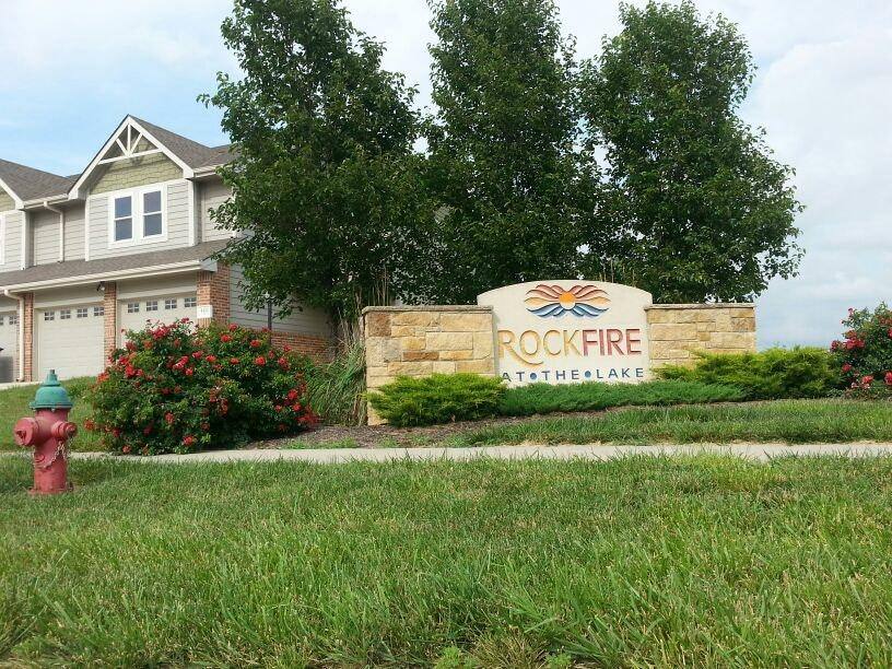 Townhouse for rent at 4430 SE Oak Bend Dr, Topeka, KS 66609