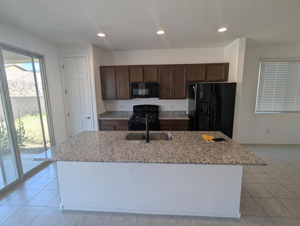 House for rent at 10161 S Moonlit Riverwalk Trail, Vail, AZ 85641