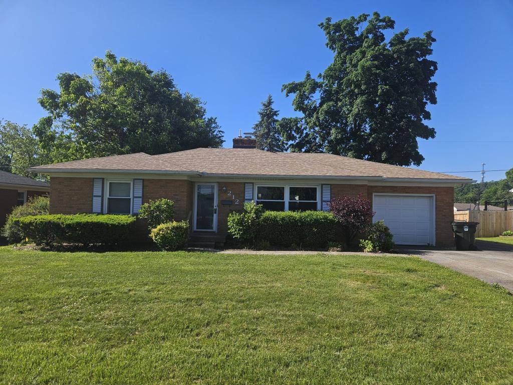House for rent at 212 Maevi Dr, New Albany, IN 47150