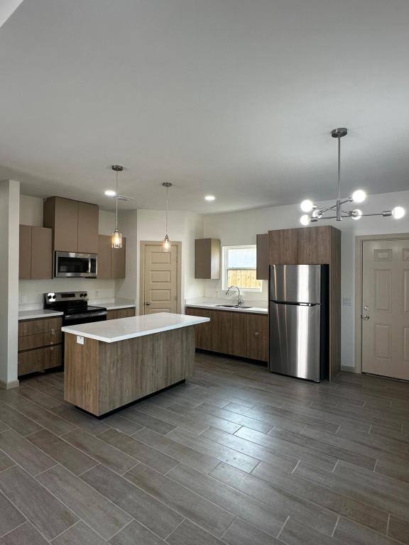 House for rent at 609 N Emerald Ave #2, Edinburg, TX 78541
