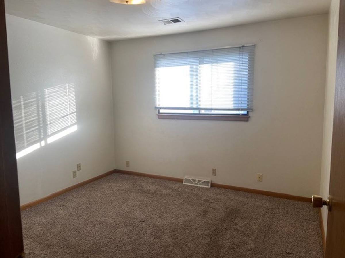 Apartment for rent at 1010 E 16th St, Loveland, CO 80538