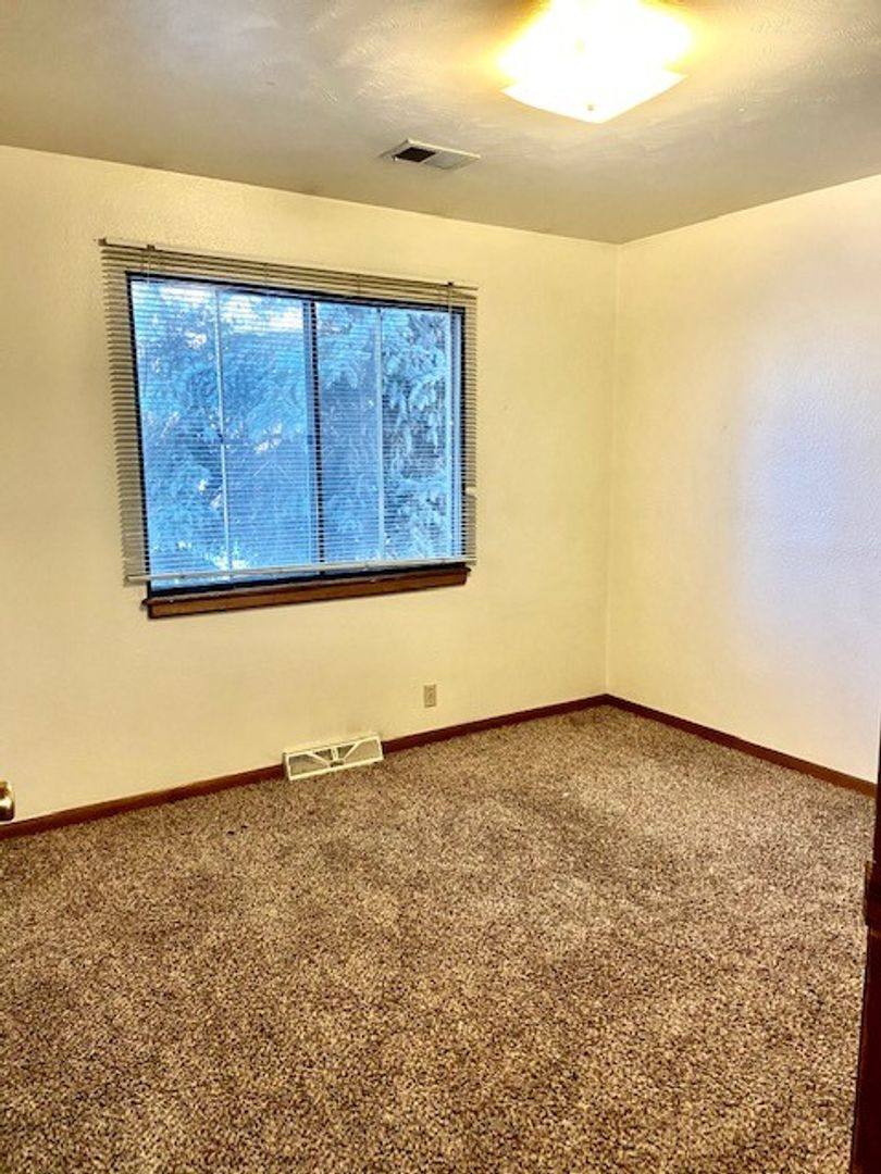Apartment for rent at 1010 E 16th St, Loveland, CO 80538