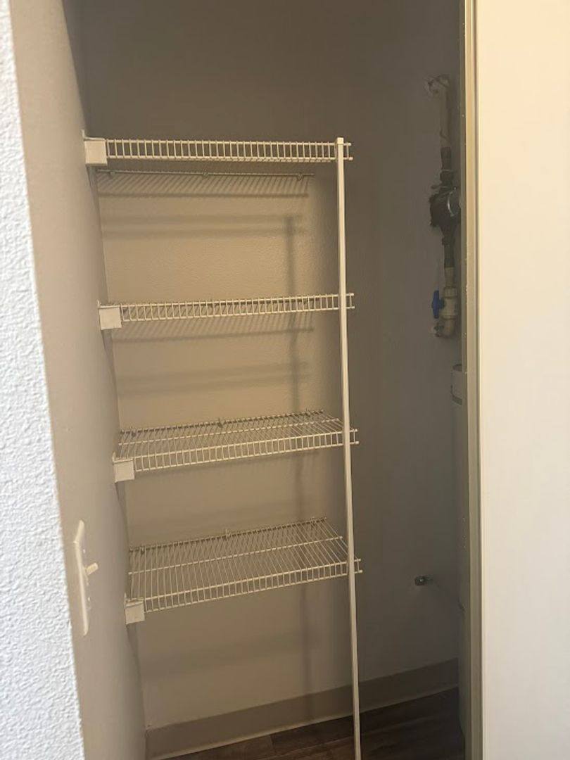Apartment for rent at 16924 SE Powell Blvd, Portland, OR 97236