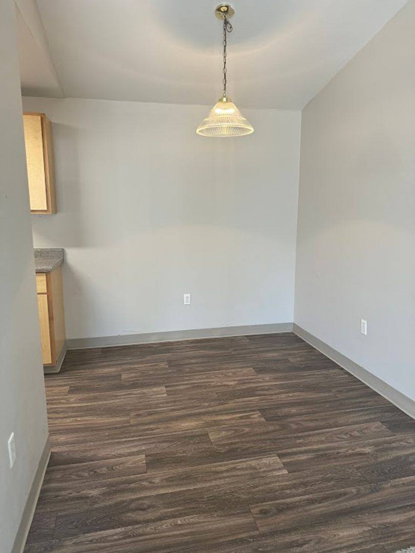 Apartment for rent at 16924 SE Powell Blvd, Portland, OR 97236