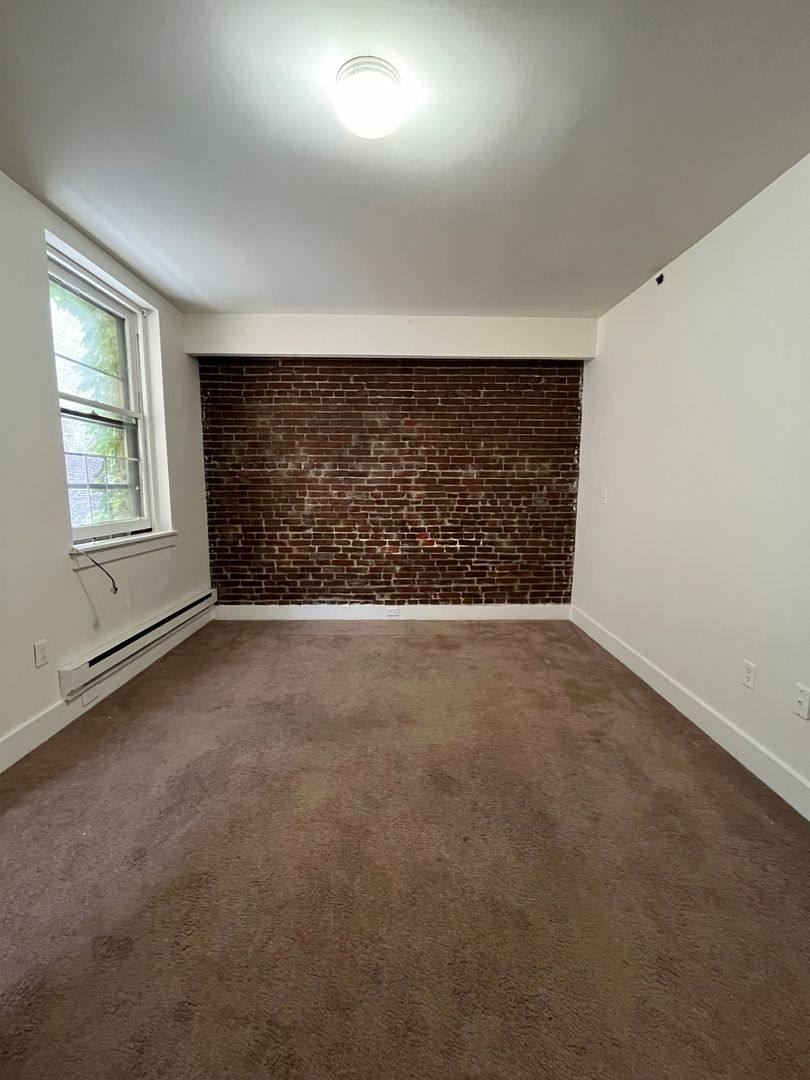 Apartment for rent at 330-2 S Juniper St, Philadelphia, PA 19107