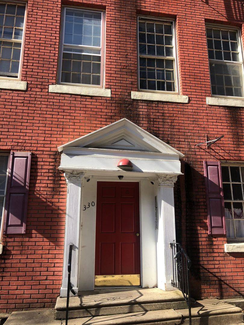 Apartment for rent at 330-2 S Juniper St, Philadelphia, PA 19107