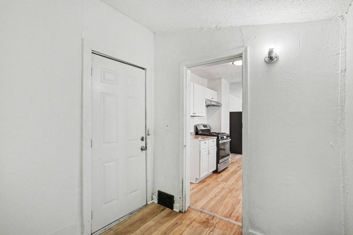 House for rent at 5013 S Benton Ave, Kansas City, MO 64130