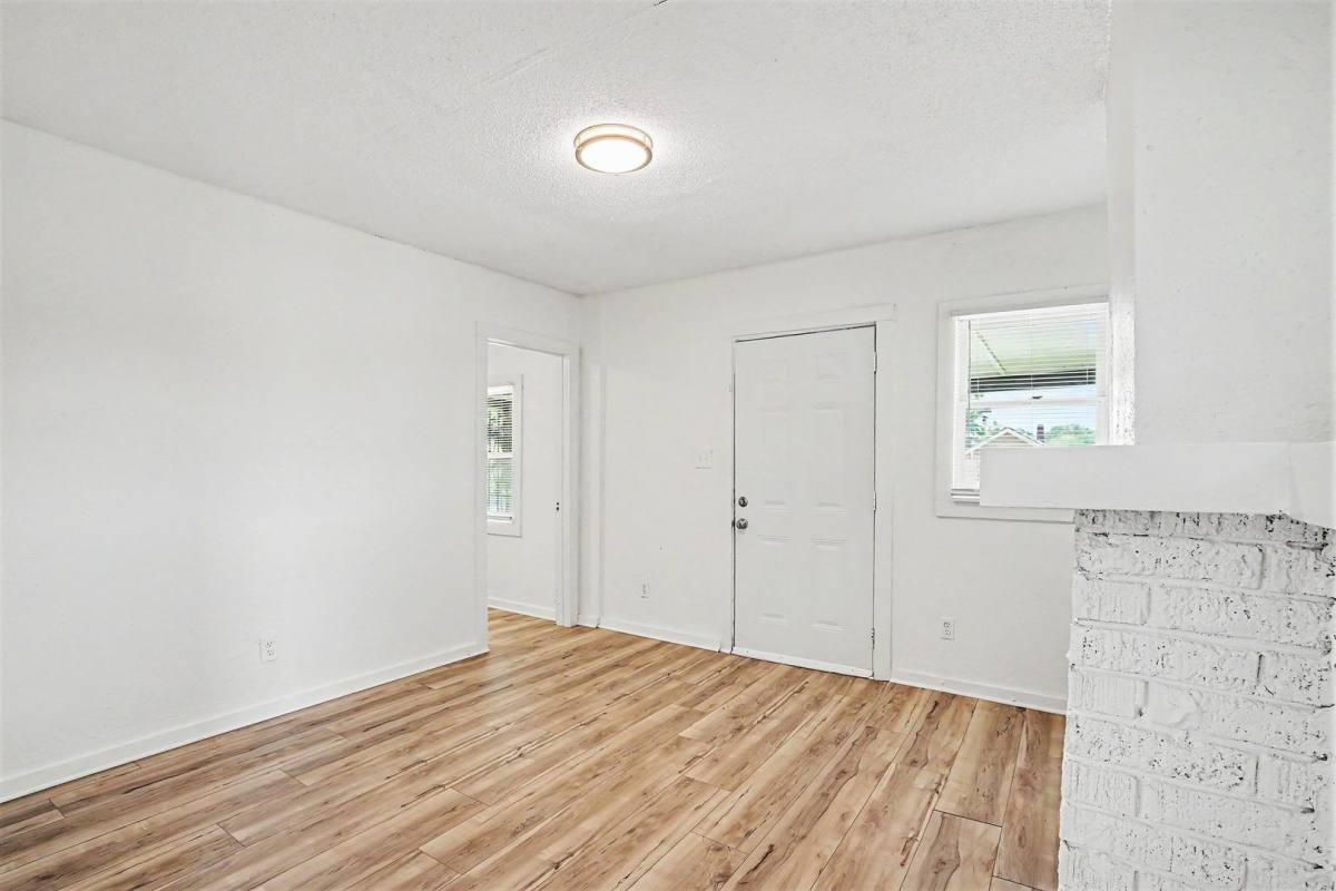 House for rent at 5013 S Benton Ave, Kansas City, MO 64130