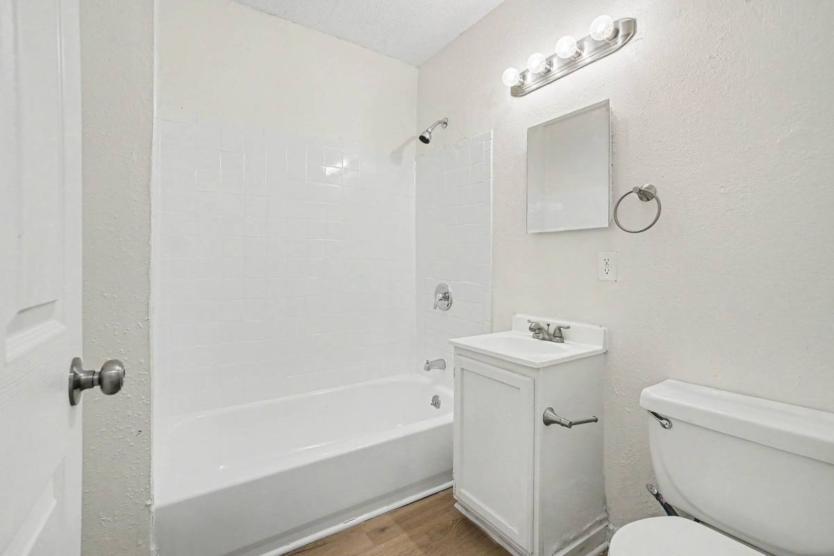 House for rent at 5013 S Benton Ave, Kansas City, MO 64130