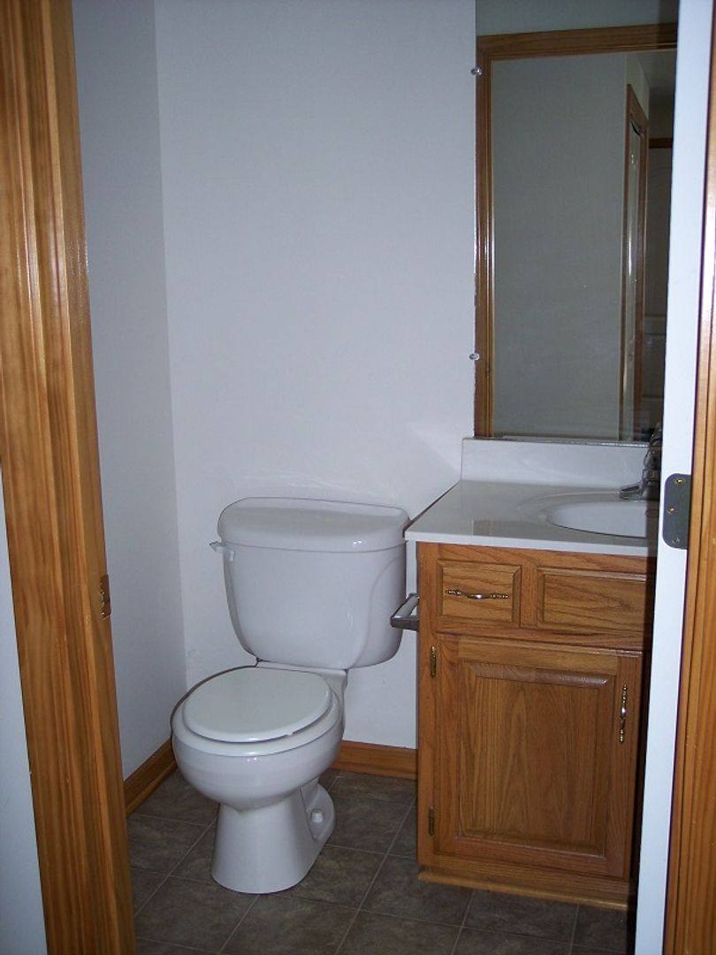 Apartment for rent at 509 Shotwell St, Warrensburg, MO 64093