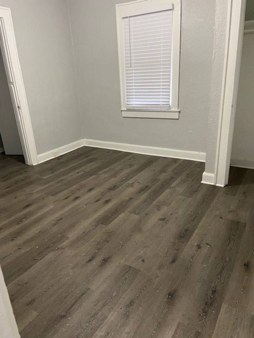 Apartment for rent at 1727 45th St S, Saint Petersburg, FL 33711