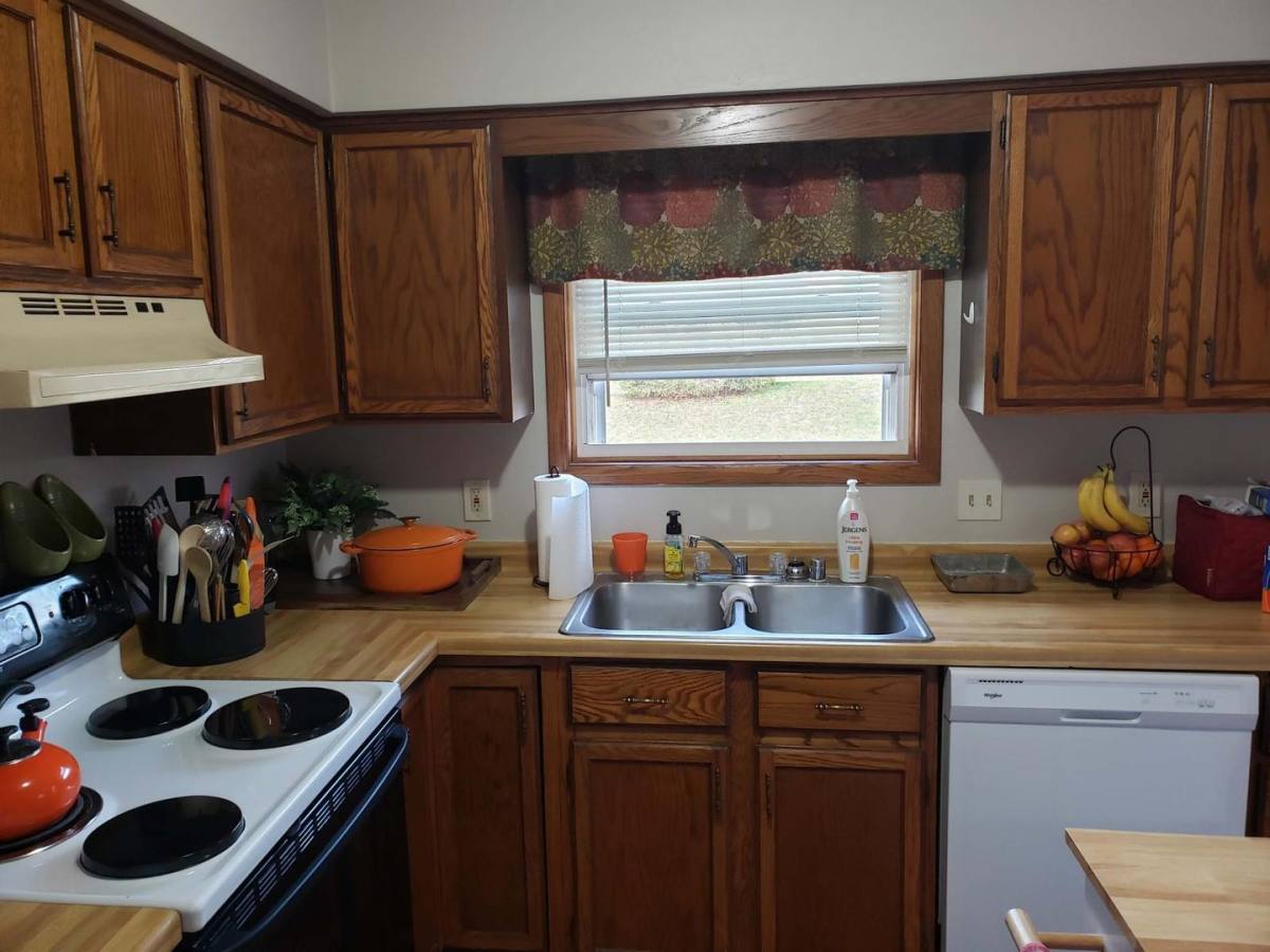 Apartment for rent at 1122-1124 Waunakee Duplex, Waunakee, WI 53597