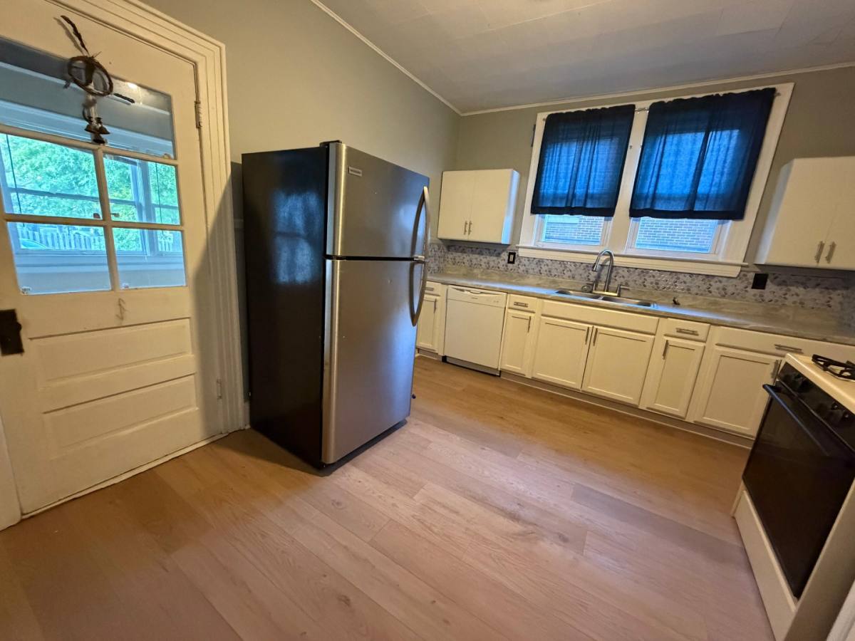 House for rent at 2017 19th St Par, Parkersburg, WV 26101