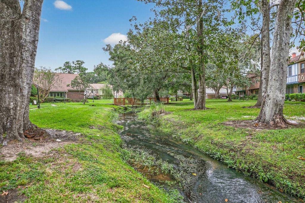 Townhouse for rent at 8207 Kensington Square, Jacksonville, FL 32217