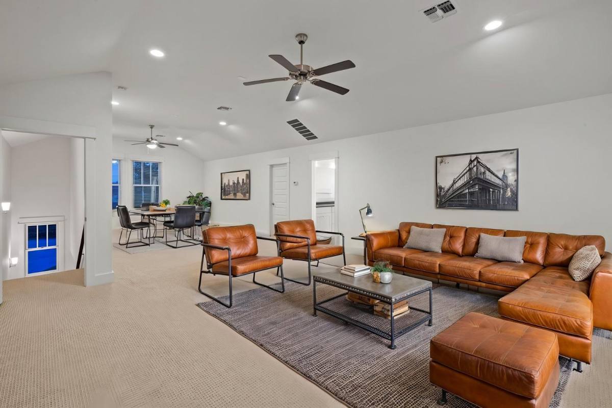 House for rent at 2217 Seabiscuit Cove #105, Spicewood, TX 78669