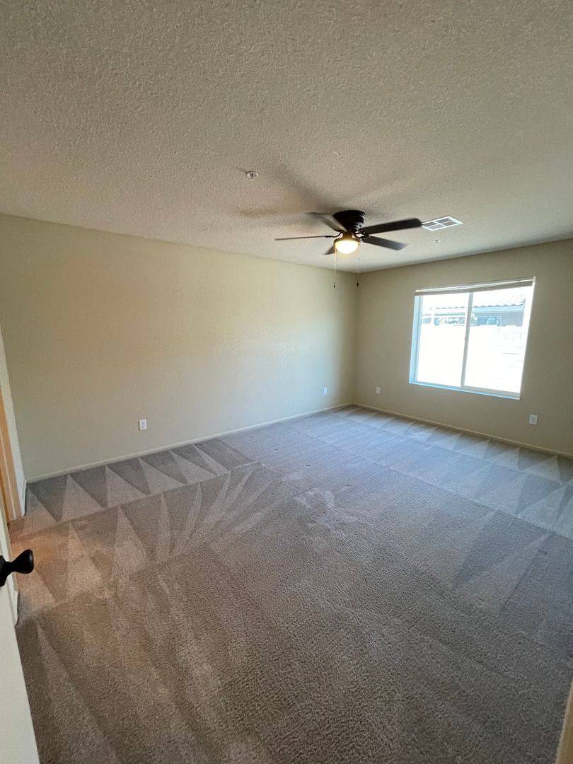 Townhouse for rent at 7274 E 39th Place, Yuma, AZ 85365