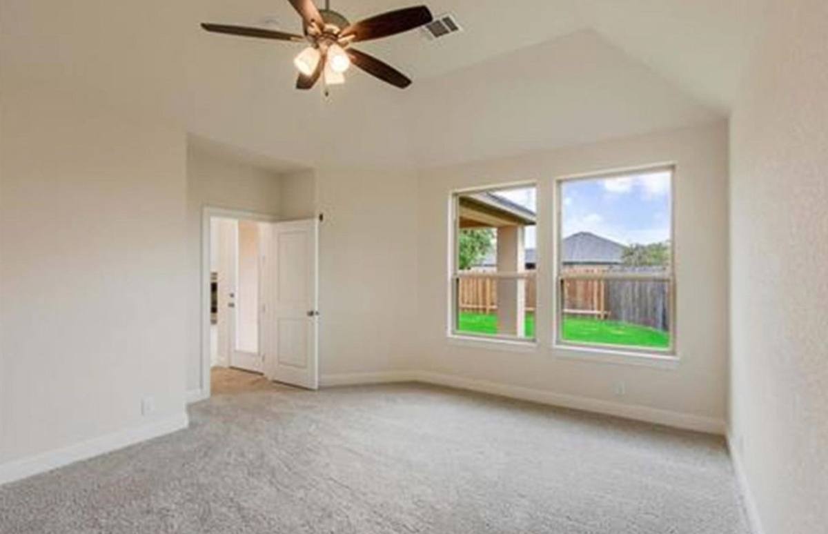 House for rent at 1422 Oaklawn Dr, New Braunfels, TX 78132