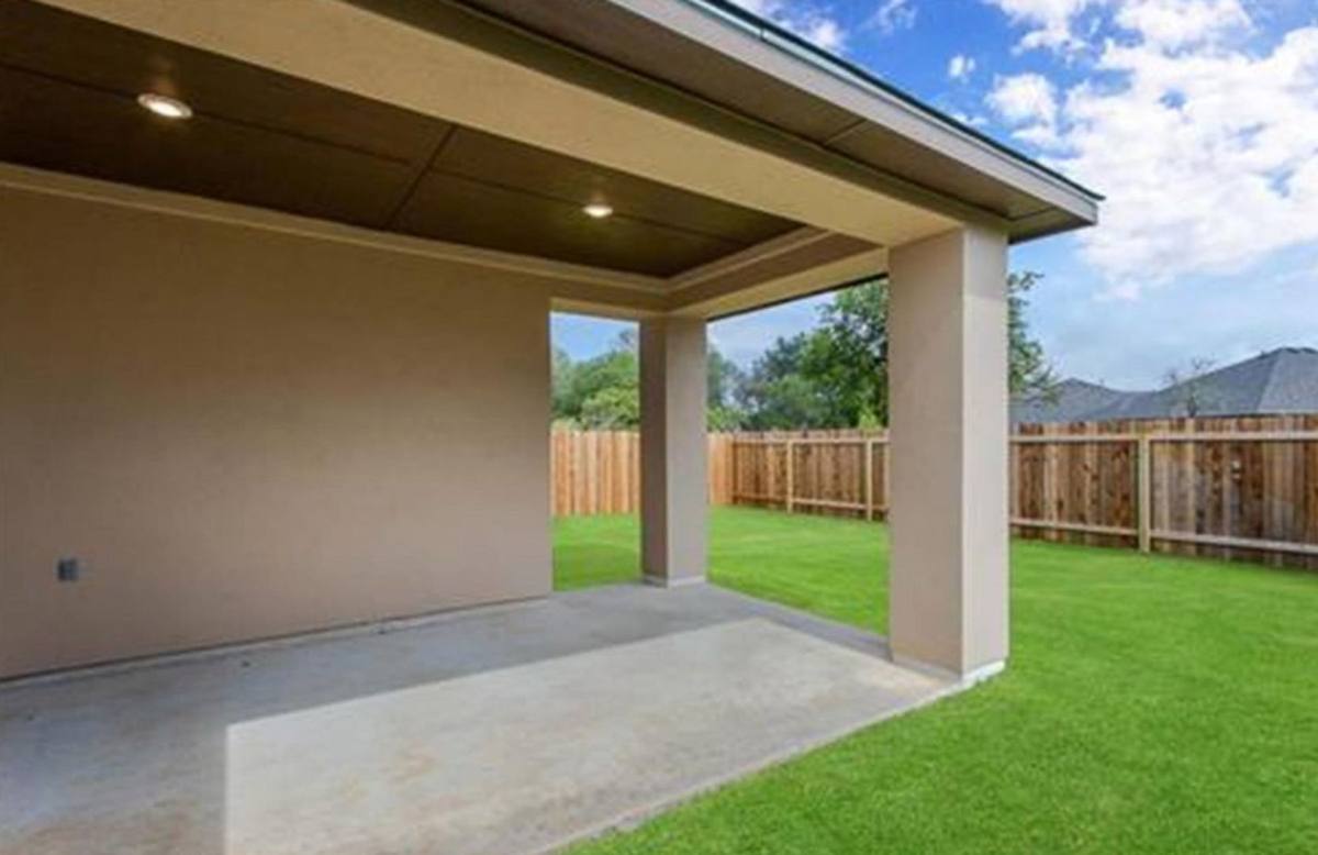 House for rent at 1422 Oaklawn Dr, New Braunfels, TX 78132