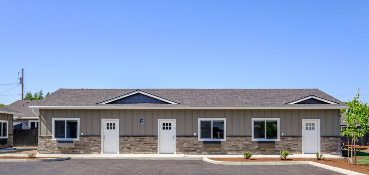 Apartment for rent at 2656 S Main Rd - Building E, Lebanon, OR 97355