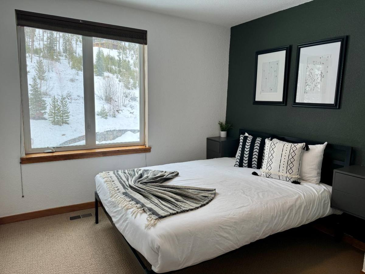 Townhouse for rent at 76 Pinecone Trail #76, Fraser, CO 80442