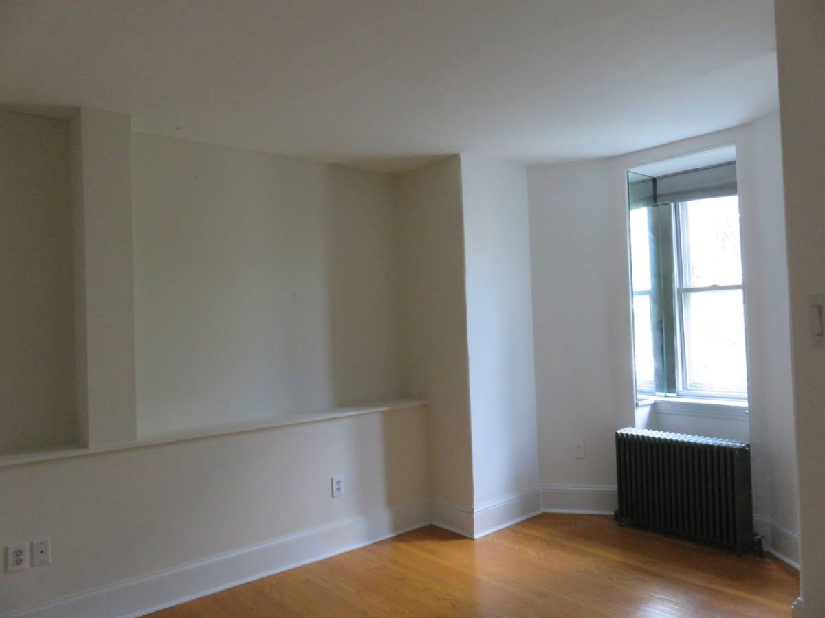 Apartment for rent at 2114 Pine St, Philadelphia, PA 19103