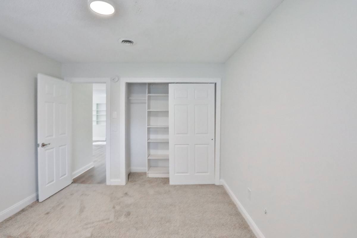 Apartment for rent at 108 High Rock Ave, Saratoga Springs, NY 12866