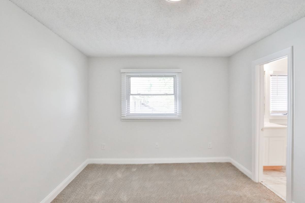 Apartment for rent at 108 High Rock Ave, Saratoga Springs, NY 12866