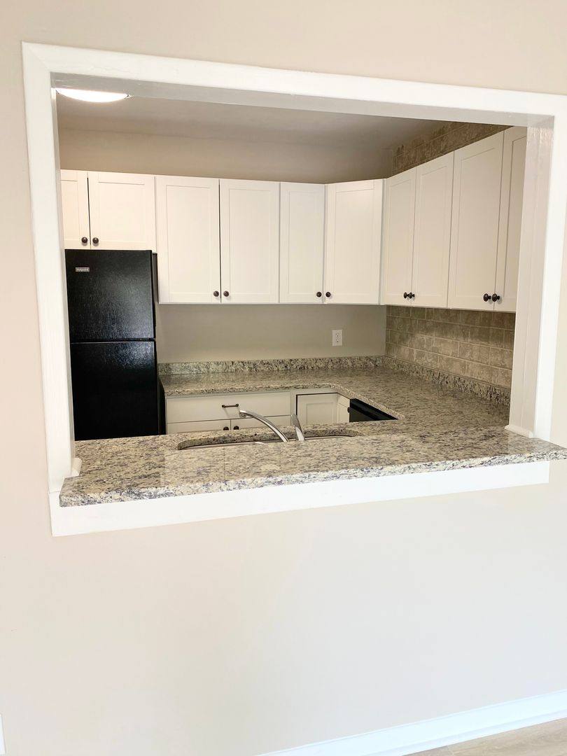 Apartment for rent at 2529 Spring Garden St, Greensboro, NC 27403