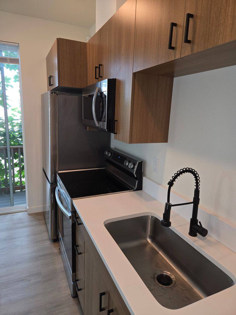 House for rent at 12102 SE Pine St, Portland, OR 97216